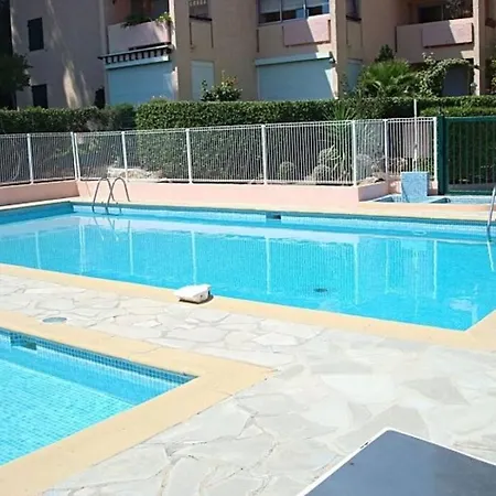 Bandol, T2 De Charme Classe 3 Etoiles Avec Piscine *